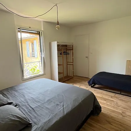 بيت للعطل La Vieille Ferme De *
